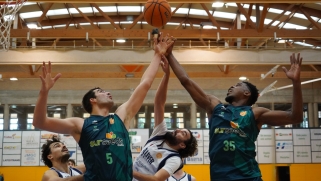 Racha de cuatro derrotas de Sur Seeds B. Murgi que le dejan en mitad de tabla