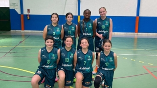 INDALWEB B.MURGI EL EQUIPO FEMENINO DE PRIMER AÑO VA DE MENOS A MAS